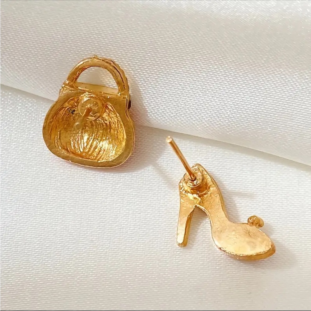 14k Gold plated High Heels Cute Bag Design With Shiny Rhinestone - Picture 2 of 5